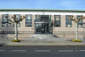 Oposiciones Administrativo/a C1 en el Ayuntamiento de Bóveda (Lugo) – Lista definitiva y fechas de examen